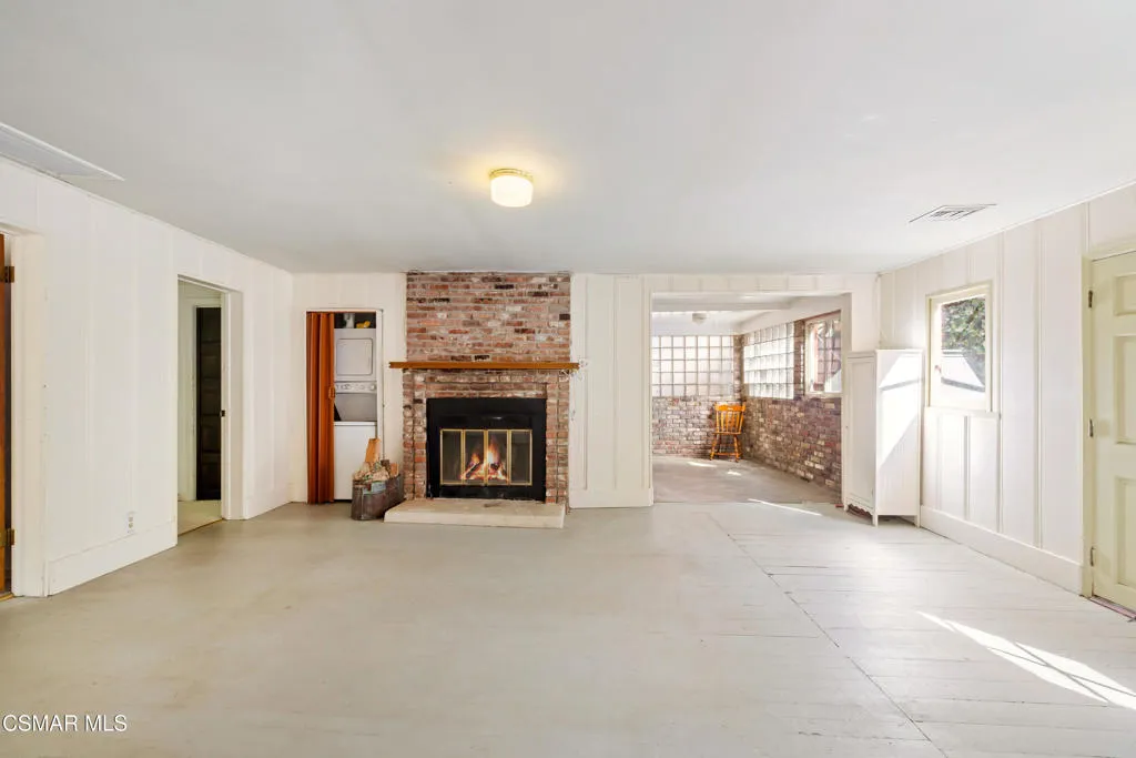 1951 N Topanga Canyon Boulevard, Topanga, California 90290 home-pic-2